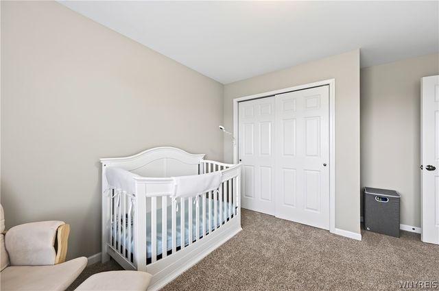 22 Vista Court, West Seneca, NY 14224