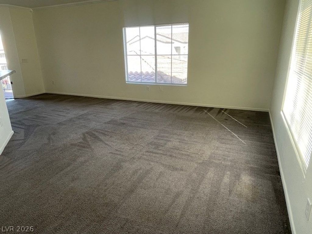 Image 4 of property listing at 6160 Rumrill Street 213, Las Vegas, NV 89113
