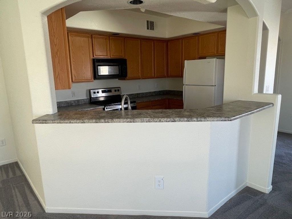 Image 7 of property listing at 6160 Rumrill Street 213, Las Vegas, NV 89113