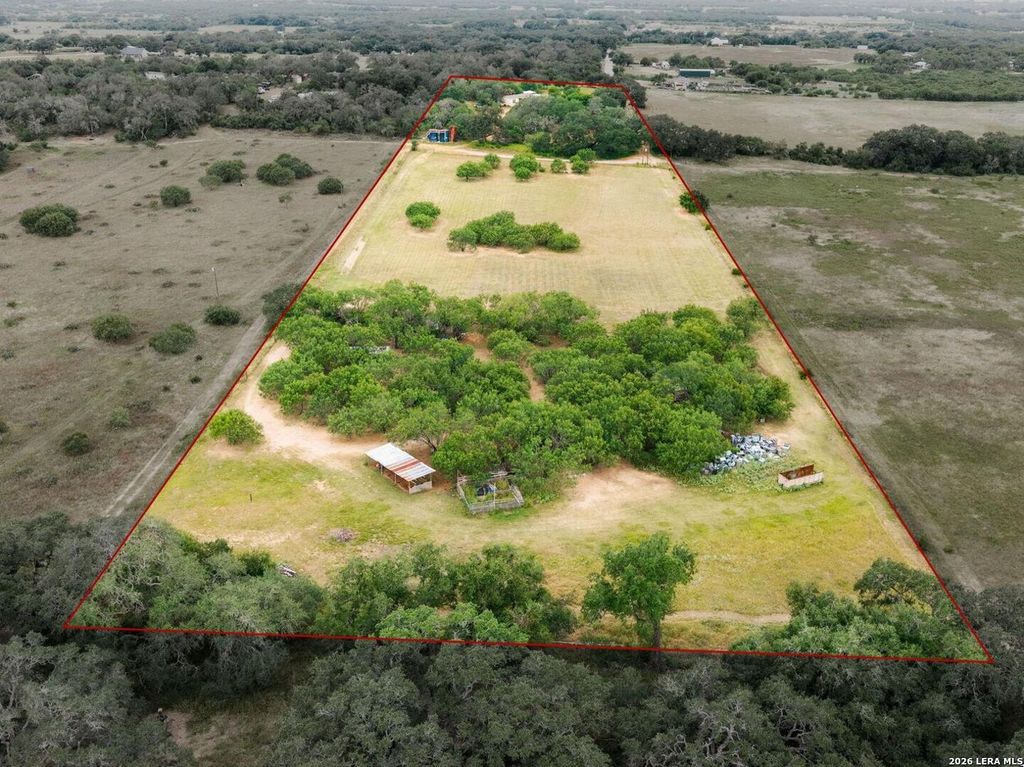 1470 PATTON RD, Somerset, TX 78069