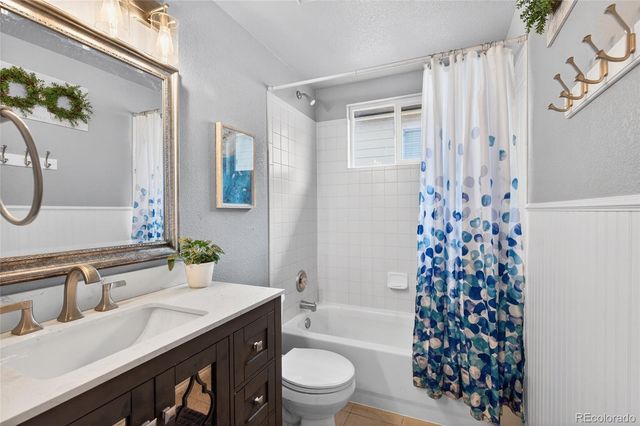 2346 Dogwood Drive, Erie, CO 80516