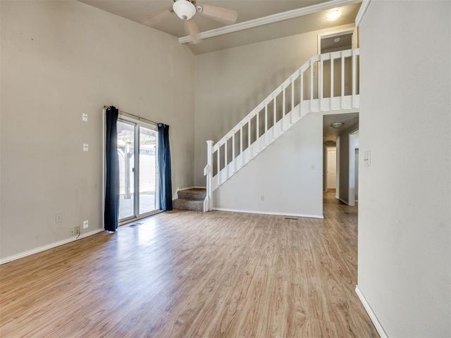 2110 Lonnie Lane, Moore, OK 73170