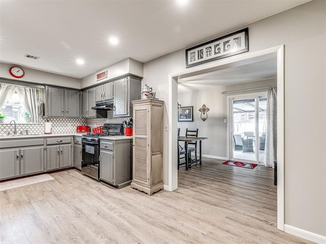 937 Luglena Lane, Purcell, OK 73080