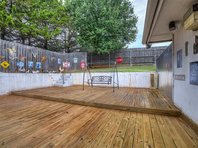 937 Luglena Lane, Purcell, OK 73080