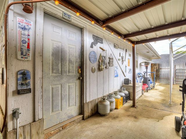 937 Luglena Lane, Purcell, OK 73080