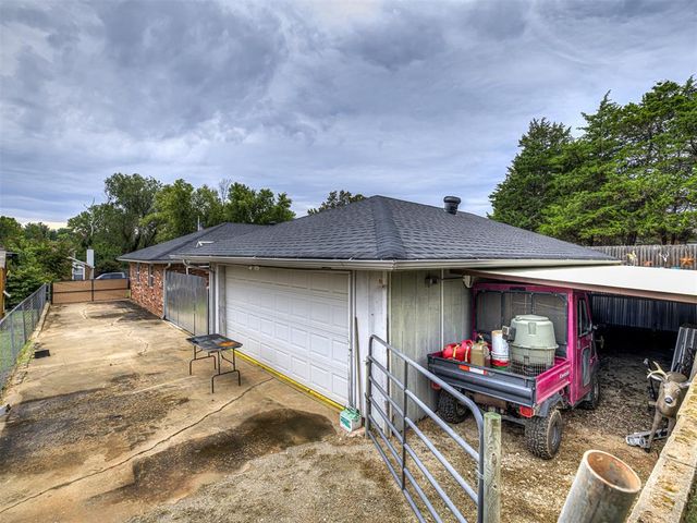 937 Luglena Lane, Purcell, OK 73080
