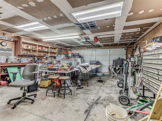 937 Luglena Lane, Purcell, OK 73080