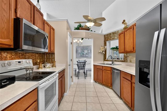 6068 SWALLOW DRIVE, Lakeland, FL 33809