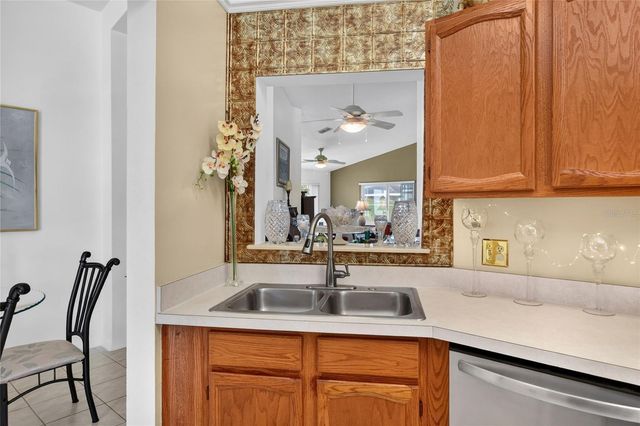 6068 SWALLOW DRIVE, Lakeland, FL 33809