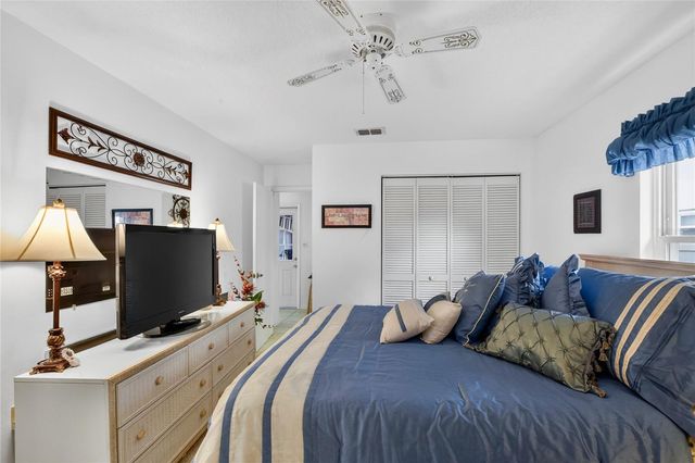 6068 SWALLOW DRIVE, Lakeland, FL 33809