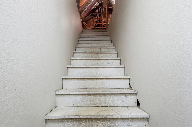 1125 Kiowa Drive E, Gainesville, TX 76240