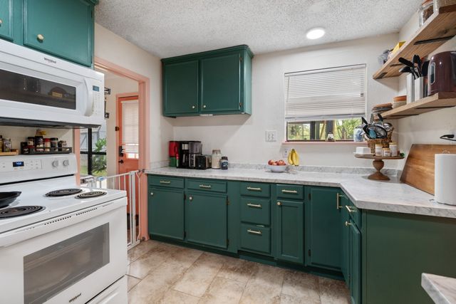 166 Spillview Acres Circle, Trinidad, TX 75163