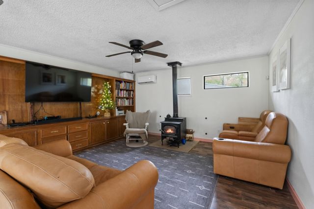 166 Spillview Acres Circle, Trinidad, TX 75163