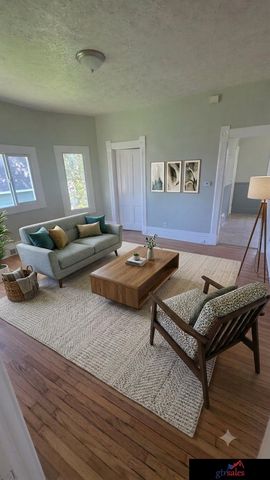 4135 Grant Street, Omaha, NE 68111