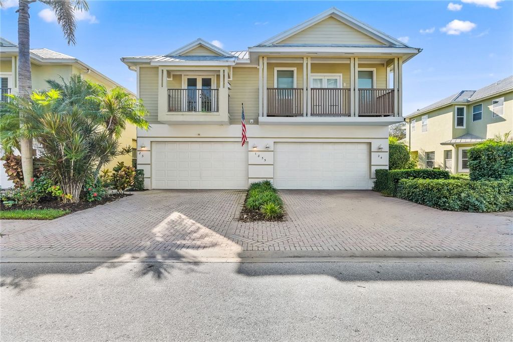 1855 Bridgepointe Circle 23, Vero Beach, FL 32967