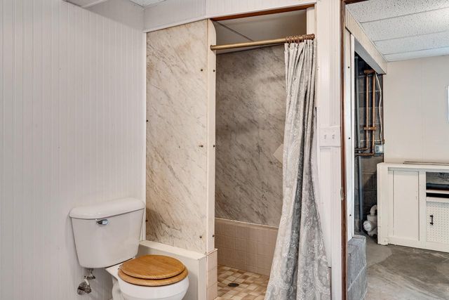 W5285 County Road F, La Crosse, WI 54601