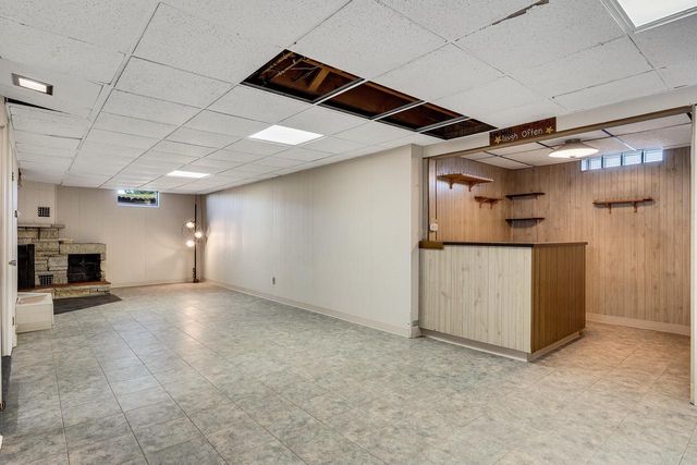 W5285 County Road F, La Crosse, WI 54601