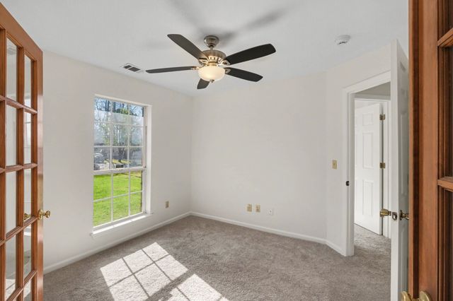 3800 Round Rock Dr, Antioch, TN 37013