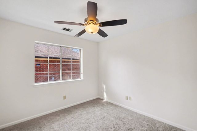 3800 Round Rock Dr, Antioch, TN 37013