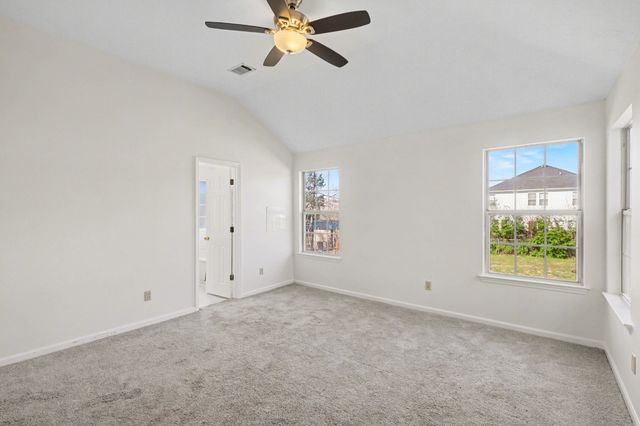 3800 Round Rock Dr, Antioch, TN 37013