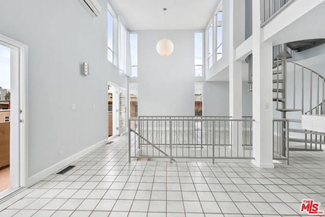 114 Fleet Street, Marina Del Rey, CA 90292