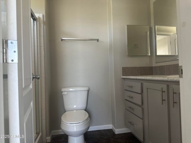 625 W MCKELLIPS Road 213, Mesa, AZ 85201