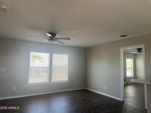 625 W MCKELLIPS Road 213, Mesa, AZ 85201