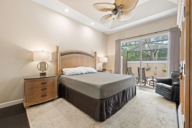8164 Sandpiper Way, West Palm Beach, FL 33412