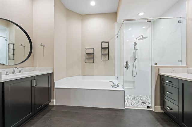 8164 Sandpiper Way, West Palm Beach, FL 33412