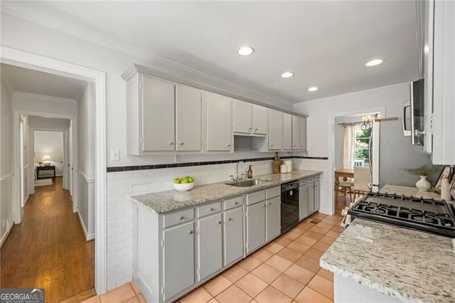 625 Channing Drive NW, Atlanta, GA 30318