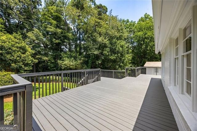 625 Channing Drive NW, Atlanta, GA 30318