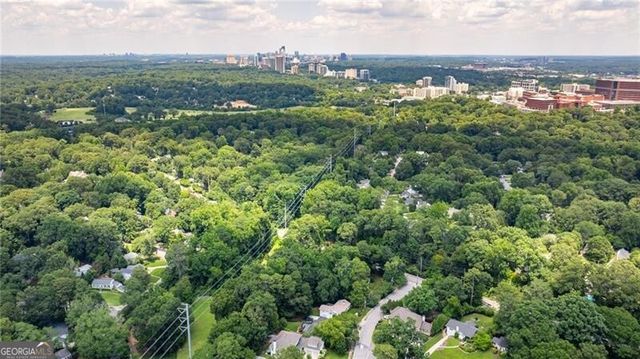 625 Channing Drive NW, Atlanta, GA 30318