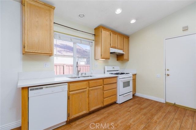 833 Empressa Court, Hemet, CA 92543