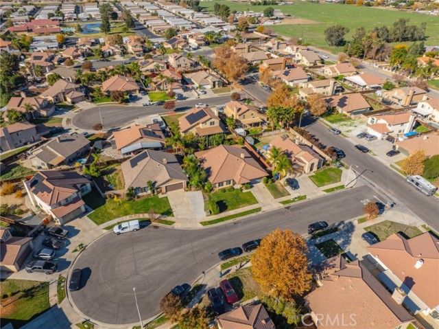 833 Empressa Court, Hemet, CA 92543