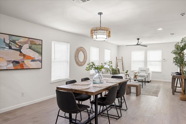 2221 Refugio Avenue, Fort Worth, TX 76164