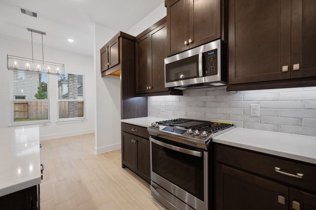 12837 Meadow Wind Way, Conroe, TX 77302