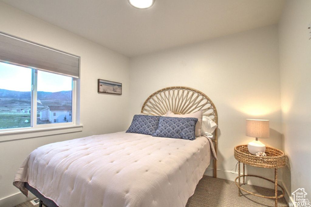 Image 14 of property listing at 55 W BUTTERCUP LN #33, Garden City, UT 84028