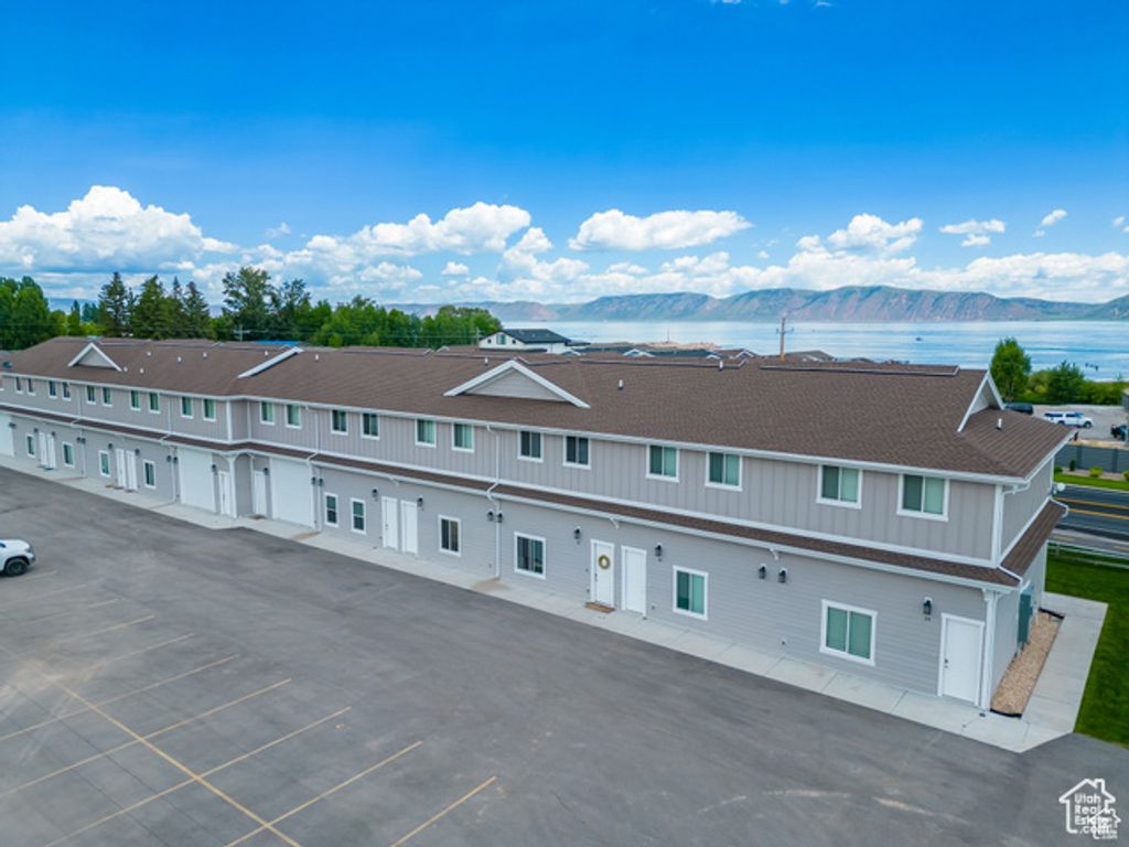 Image 32 of property listing at 55 W BUTTERCUP LN #33, Garden City, UT 84028