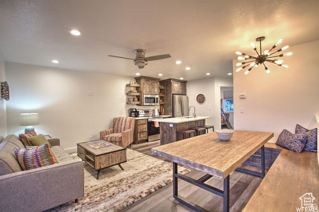 Image 7 of property listing at 55 W BUTTERCUP LN #33, Garden City, UT 84028