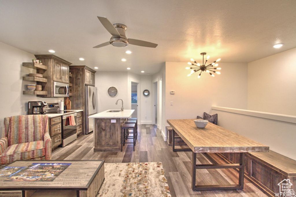 Image 8 of property listing at 55 W BUTTERCUP LN #33, Garden City, UT 84028