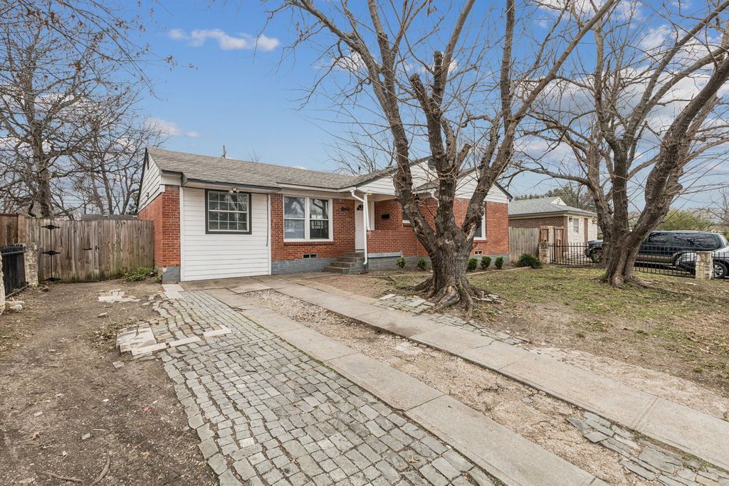 10710 Joaquin Drive, Dallas, TX 75228