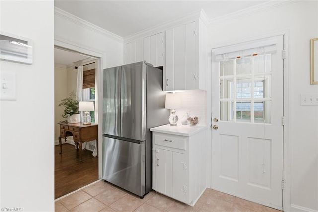 1156 Huntingdon Road, Winston-salem, NC 27104