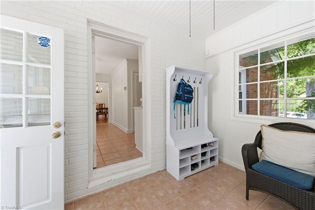 1156 Huntingdon Road, Winston-salem, NC 27104