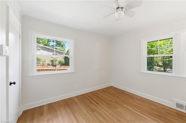 1156 Huntingdon Road, Winston-salem, NC 27104