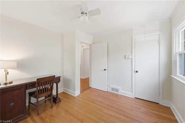 1156 Huntingdon Road, Winston-salem, NC 27104