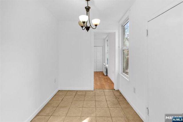 564 Hudson Avenue, Weehawken, NJ 07086