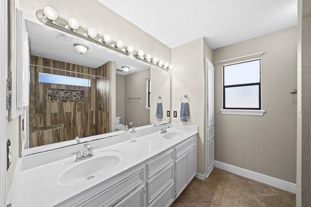 3089 County Road 855c, Alvin, TX 77511