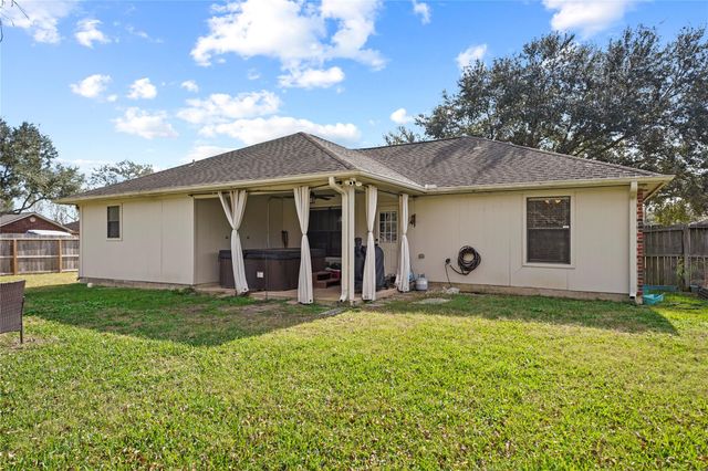 3089 County Road 855c, Alvin, TX 77511