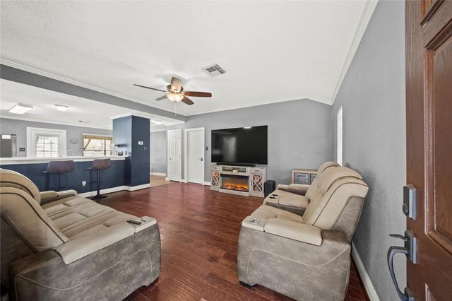 3089 County Road 855c, Alvin, TX 77511