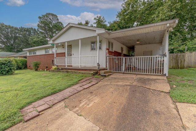 723 Valley Dr, Jonesboro, AR 72401